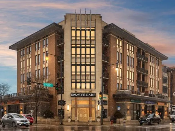 3450 S Halsted St Unit 204, Chicago, IL 60608