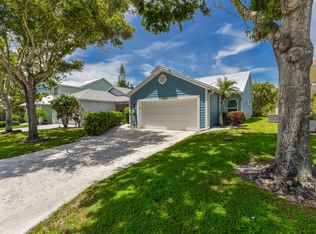 10624 SE Rosemarie Ct, Hobe Sound, FL 33455