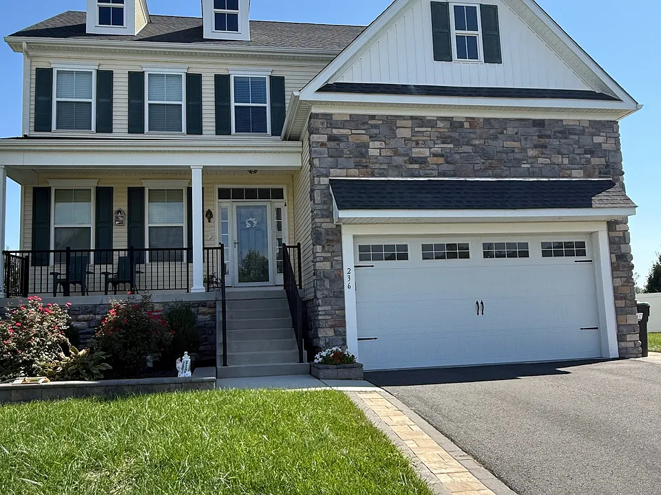 236 Jenny Dr
