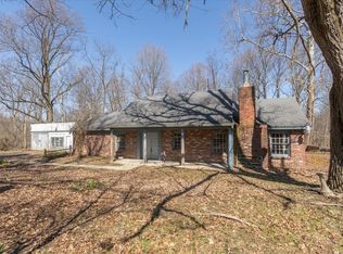 15 N 1100 E, Zionsville, IN 46077
