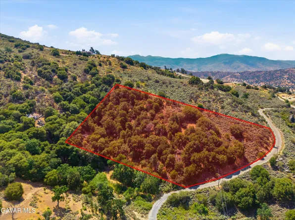 25200 Campground Dr, Tehachapi, CA 93561