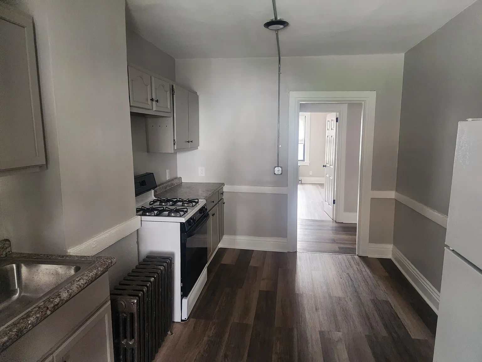 2 bed, 800 sqft, $1,367 — Photo 2