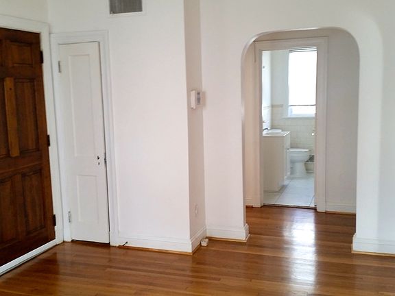 4th image of 512 Patrick Ave