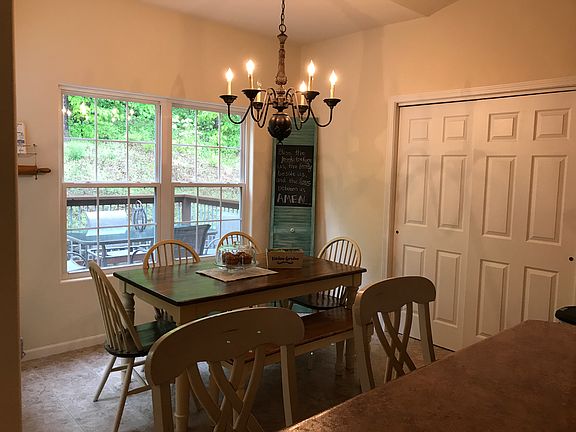 3rd image of 410 Oneal Dr