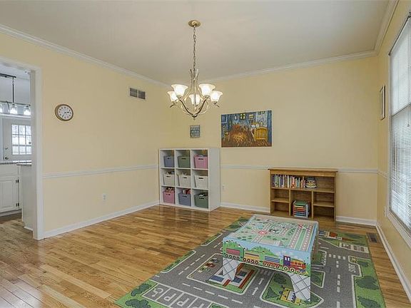 5th image of 1617 NE 83rd Ter