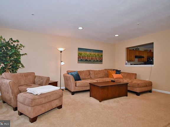 5th image of 2221 Cantley Dr