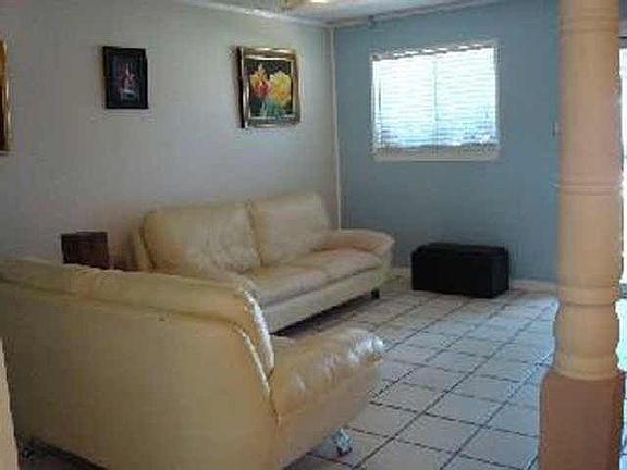 2nd image of 2200 Cales Dr