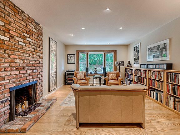 5th image of 1508 Dudley Place