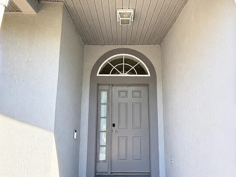 1636 Thoroughbred Dr — Photo 29