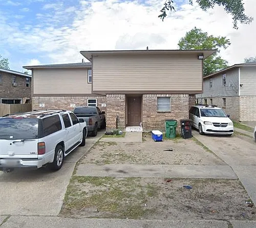 948 E Monterey Ct #B Photo 1