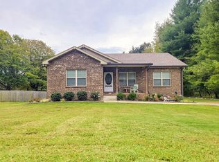 229 Staggs Dr, Portland, TN 37148