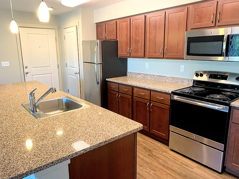 Rock Creek Ridge Apartments — Photo 26