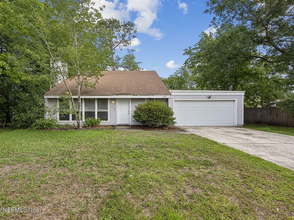 1st image of 6817 CORALBERRY Lane S