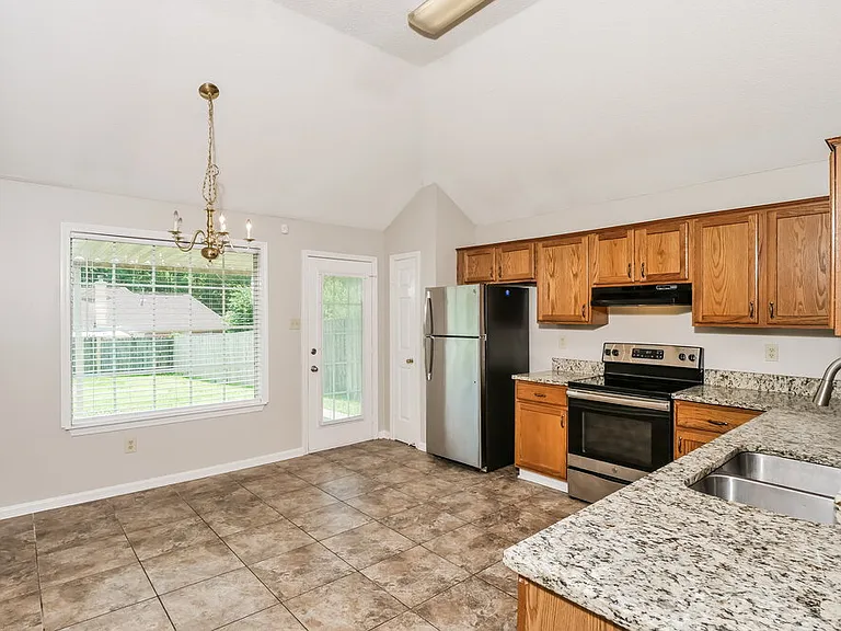 3846 Walden Meadow Dr — Photo 6