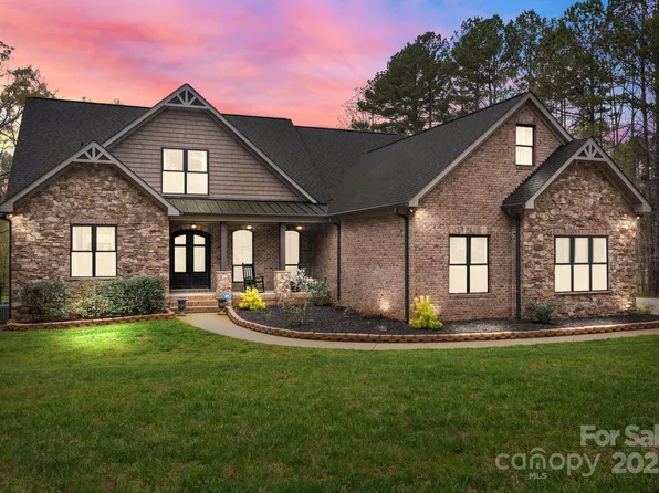 1770 Cranwell Dr, Mount Ulla, NC 28125