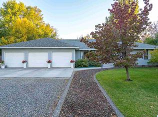 5621 W 8th Ave, Kennewick, WA 99336