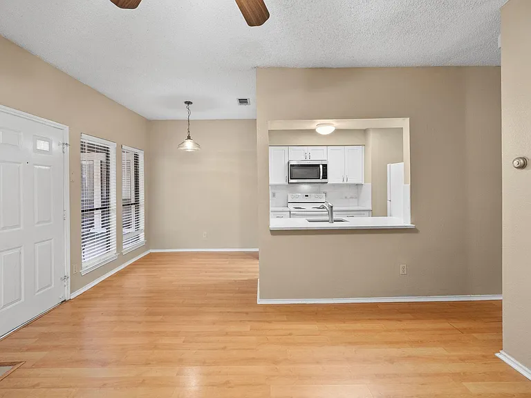 2706 Salado St #210 — Photo 8