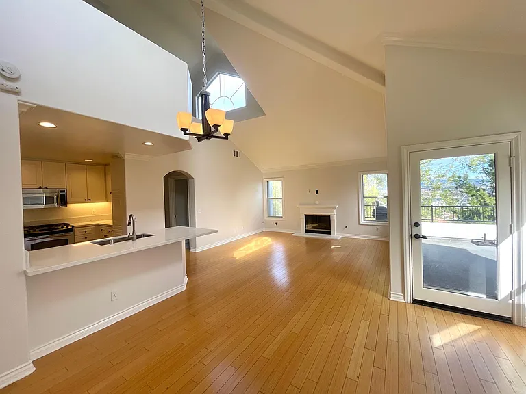 53 La Mirage Cir — Photo 4