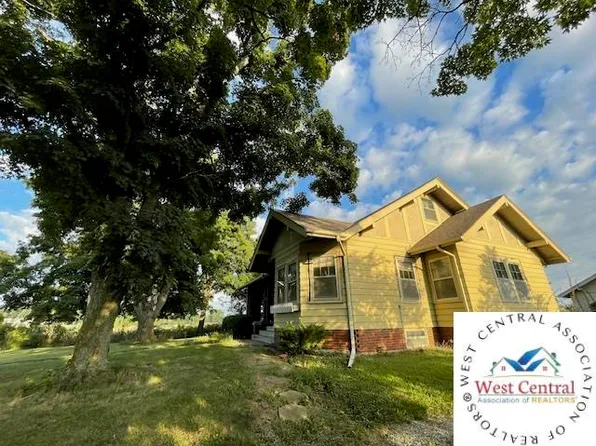 920 NW 501 County Rd, Chilhowee, MO 64733