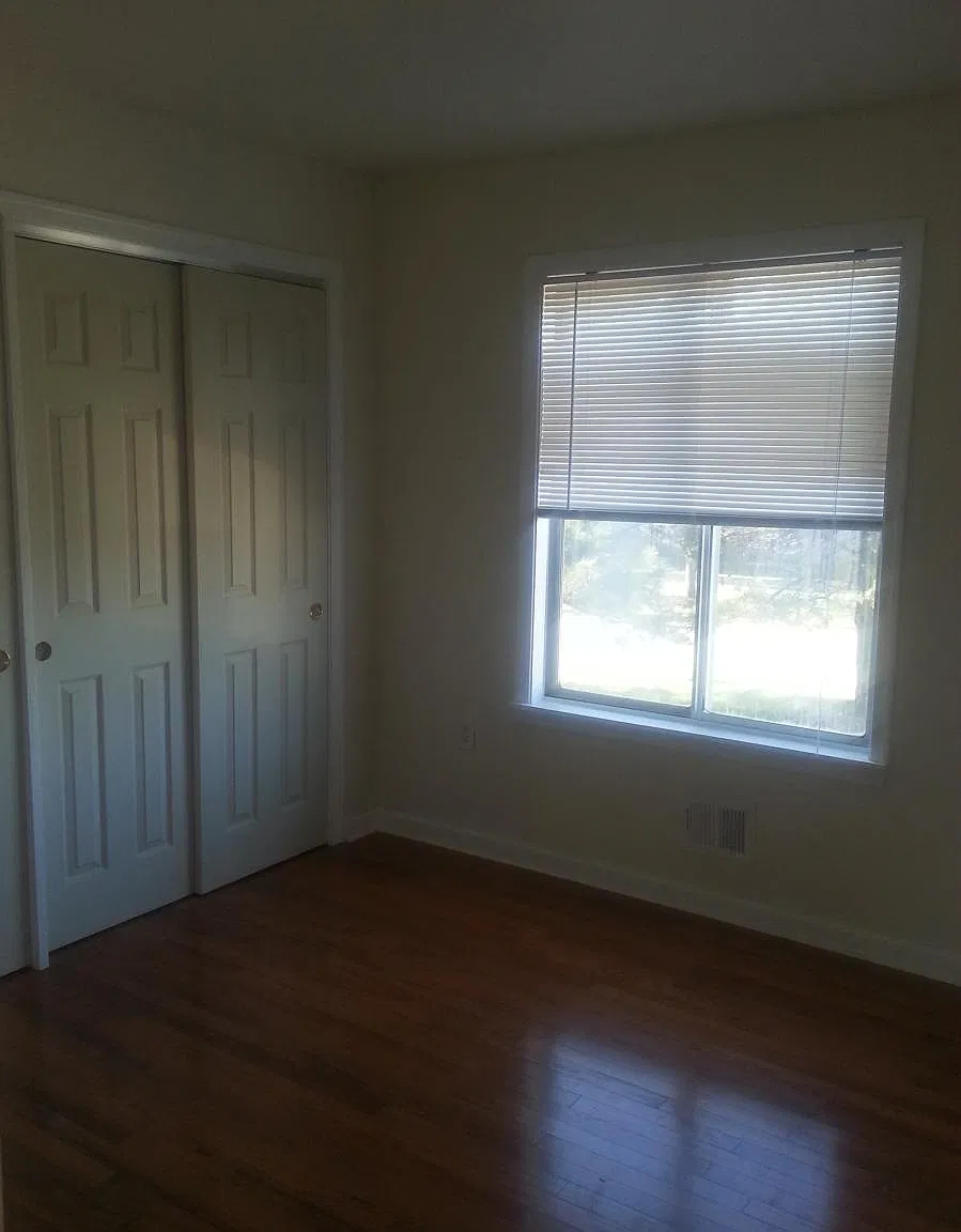 4 bed, 2.5 bath, 1449 sqft, $2,250 — Photo 2