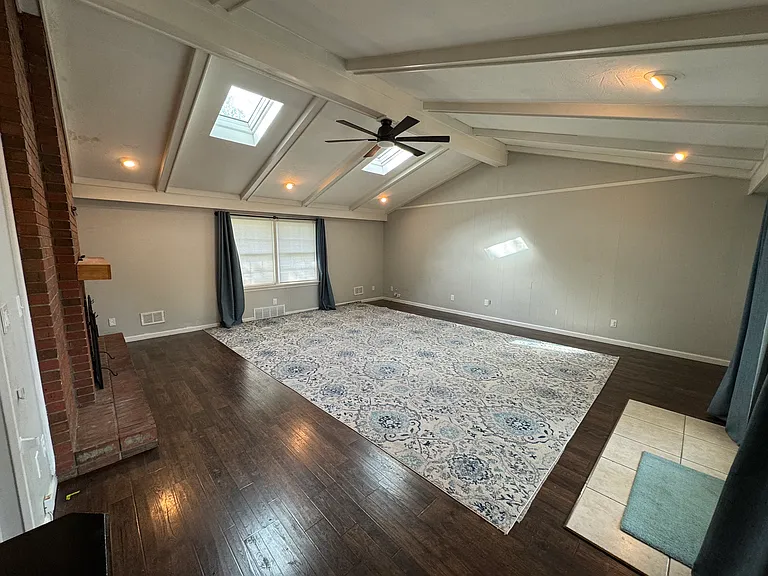 4311 S Park Ct — Photo 6
