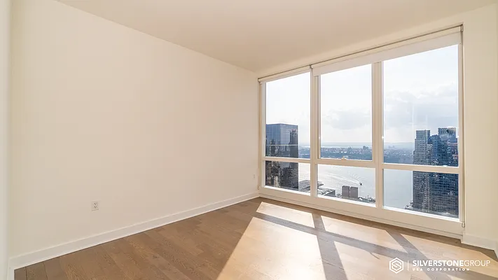 Rented by Silverstone Group USA Corp. | media 25