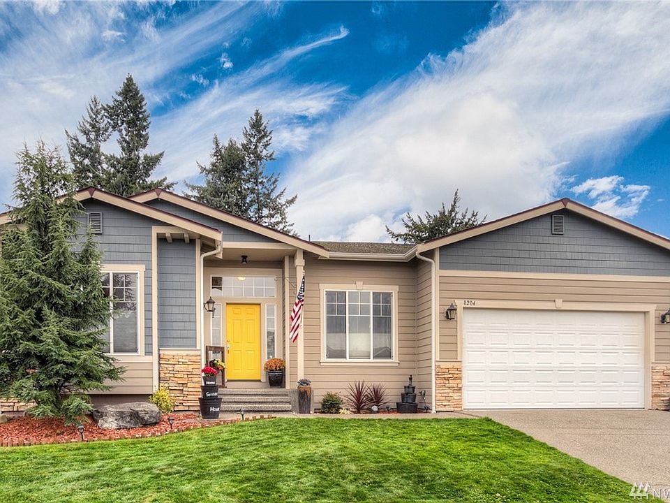1st image of 8204 68th Ave E