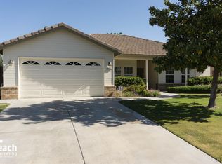 9712 Rain Check Dr, Bakersfield, CA