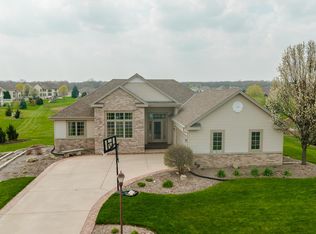 W173N10073 Meadow Creek Way, Germantown, WI 53022