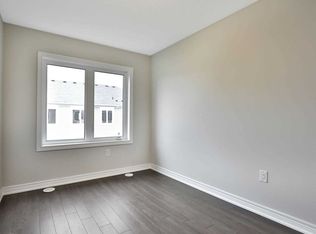 11 Snowberry Ln #1, Hamilton, ON L8K0A4