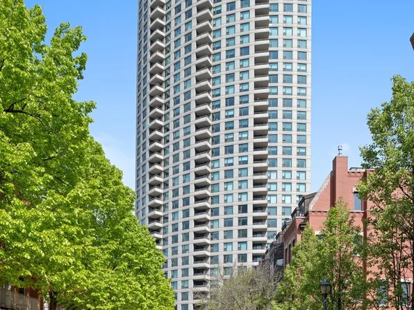 501 N Clinton St APT 1902, Chicago, IL 60654