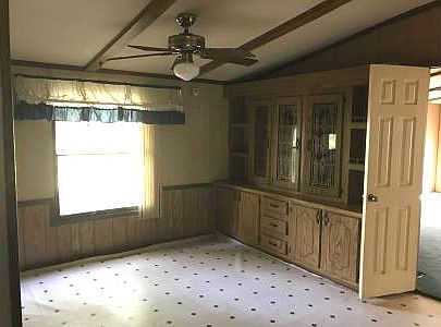 4th image of 7537 192nd St