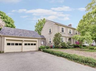 14 Couch St, Taunton, MA 02780