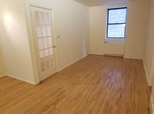 422 E 89th St APT 3D, New York, NY 10128