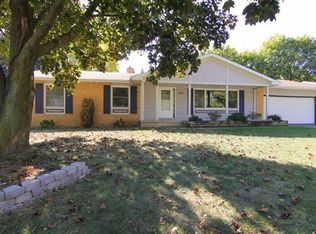 504 7th St, Waunakee, WI 53597