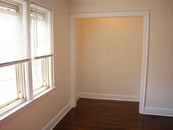 Bed nook is exactly the width of a queen-size bed.