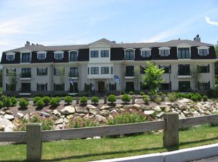 106 Vistas Ct, East Greenwich, RI 02818