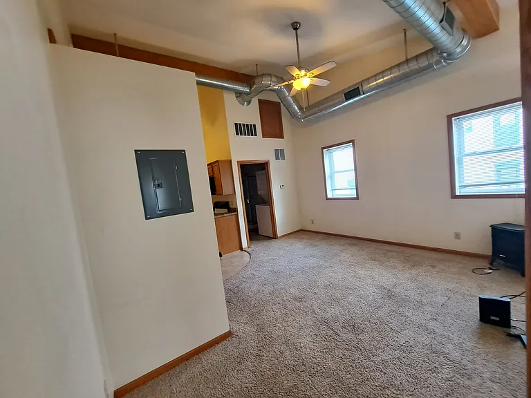 129 Main St #3 — Photo 14