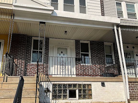 2nd image of 571 E Cheltenham Ave