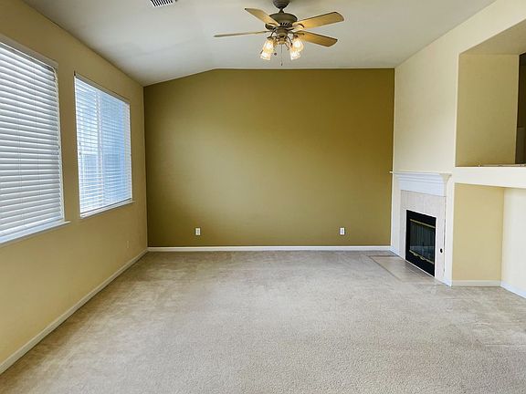 2nd image of 4353 Windsong St