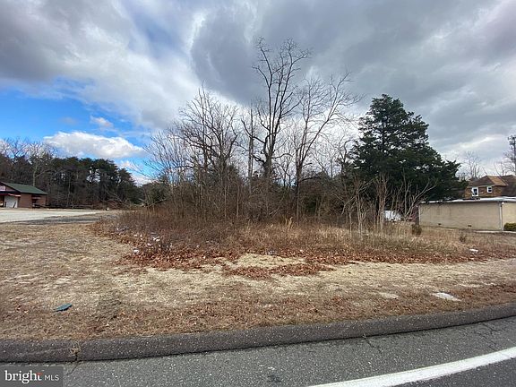 4th image of 217 White Horse Pike