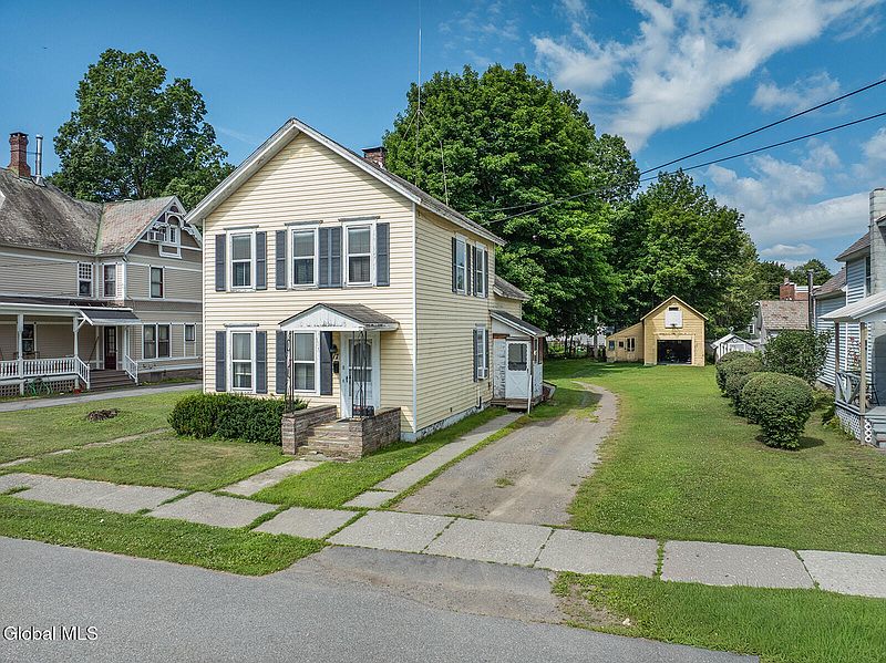 2nd image of 17 Corliss Avenue