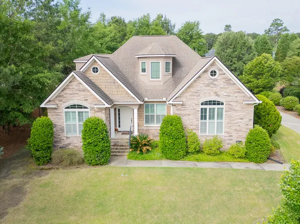 211 Twin Ponds Ln, Aiken, SC 29803