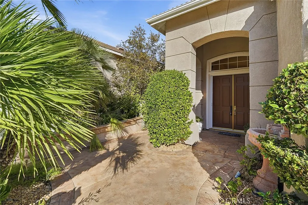 4 bed, 3015 sqft, $5,445 — Photo 3