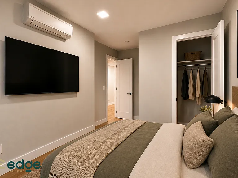 1416 Saint Marks Ave #1B — Photo 5