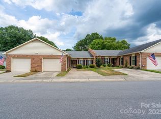 541 Camrose Cir NE, Concord, NC 28025