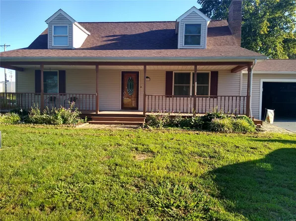 200 Sunset Dr, Sparta, IL 62286