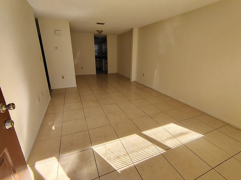 6440 Main St #15 — Photo 12