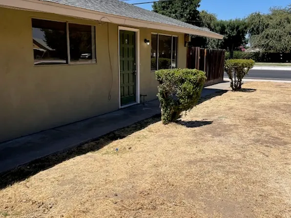 3111 W Caldwell Ave #A, Visalia, CA 93277