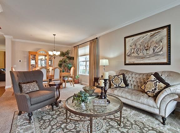 5th image of 5908 Mackinac Ln